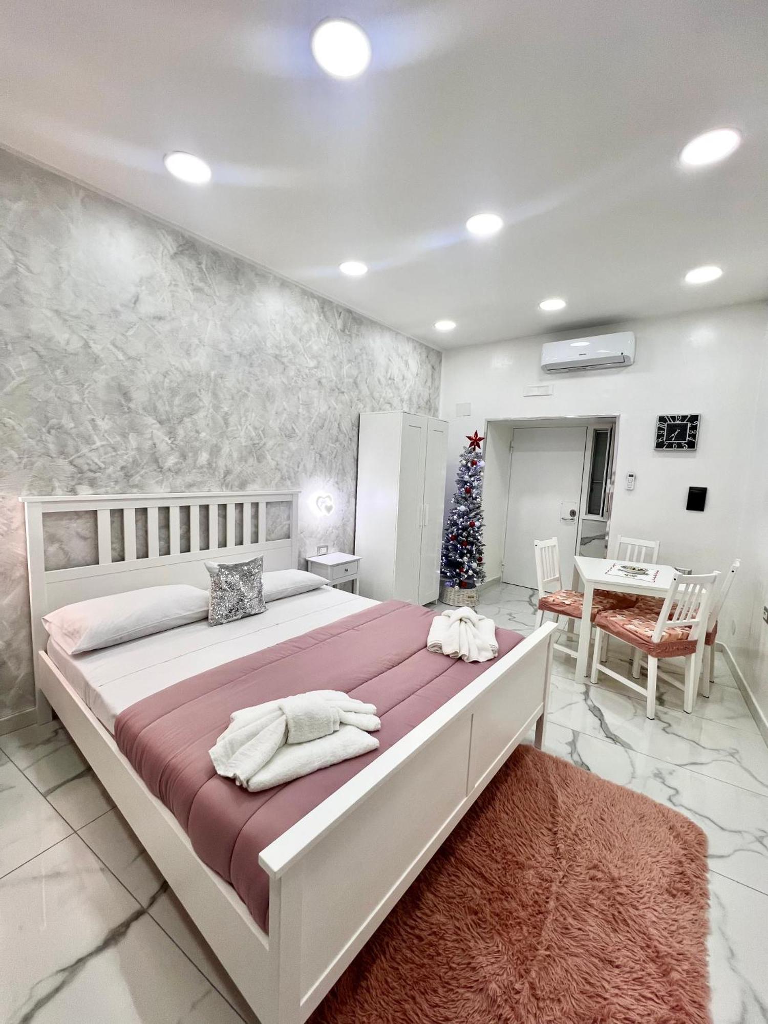 Apartamento Mara House Nápoles Exterior foto